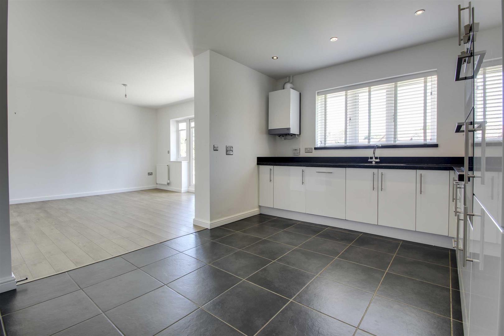 Wreschner Close, Deanshanger, Milton Keynes
